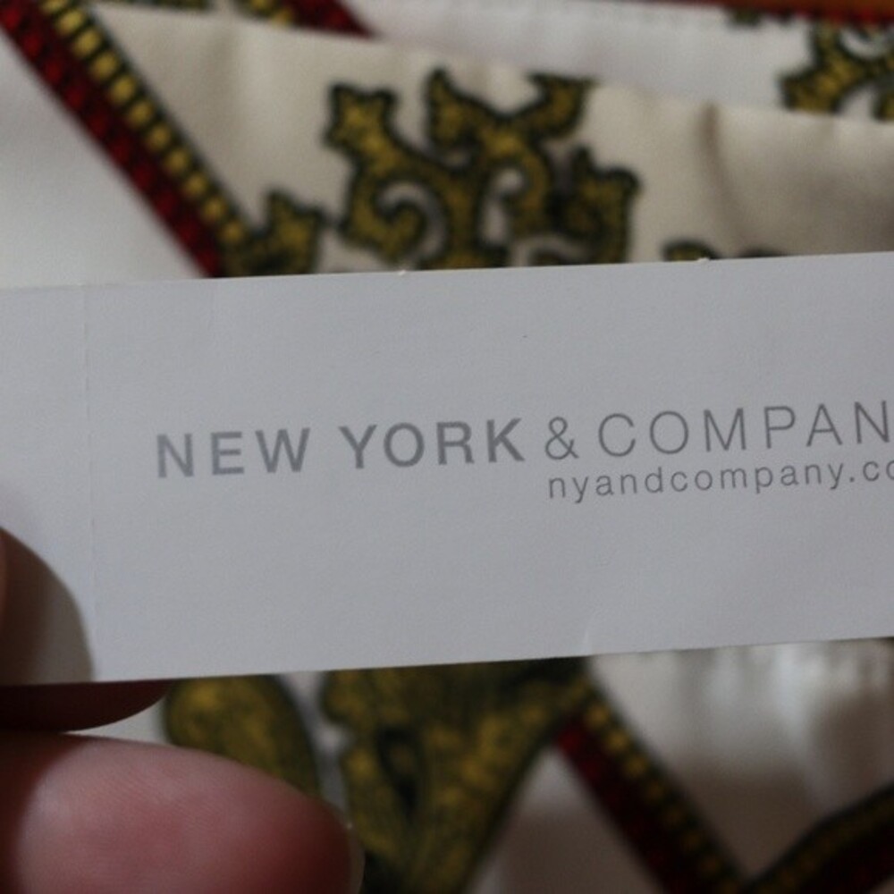 7th Avenue New York & Co White, Red & Gold Scarf Print Pants 6 NWT Madie - Picture 12 of 13